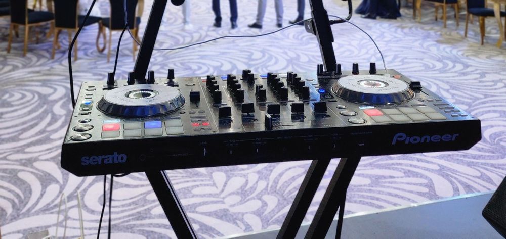 Контроллер Pioneerdj Sx2