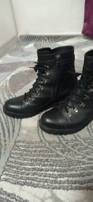 Ayollar etigi sotaman