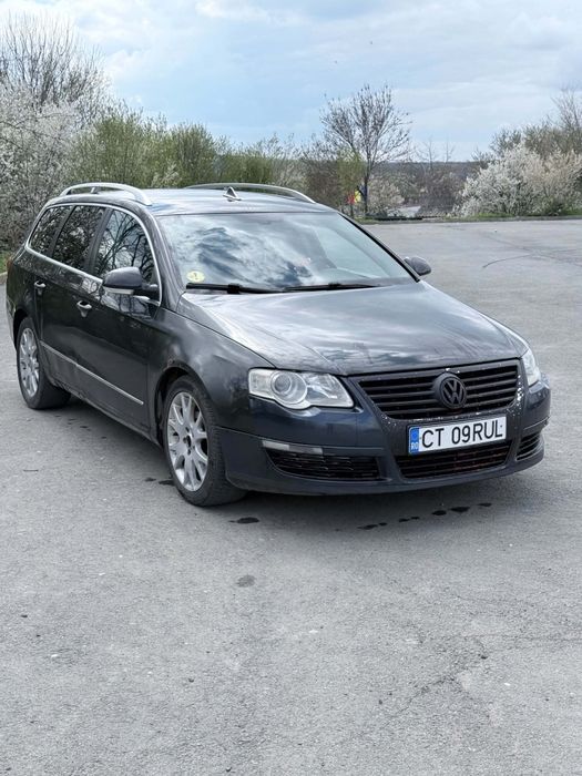 Vând Volkswagen Passat B6 Break 2.0 TDI