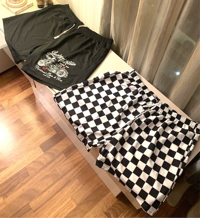 2 Bermude barbati material sintetic masura 56