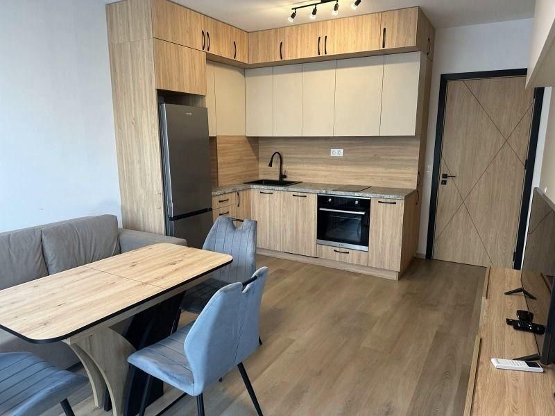 Дава се под наем Двустаен апартамент в София, Кръстова вада - 64 кв.м за 698.19 € - Снимка #1