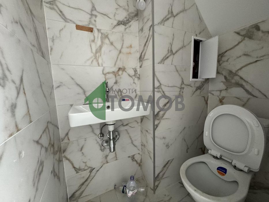 Продава се Тристаен апартамент в Шумен, 5-ти полк - 114 кв.м за 1202 €/кв.м - Снимка #4