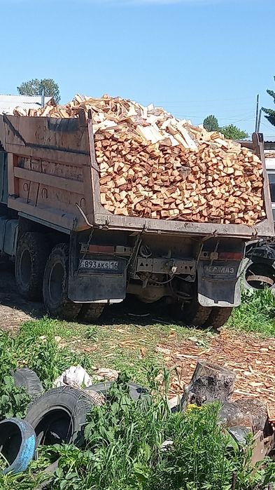 Дрова колотые КамАЗ.
