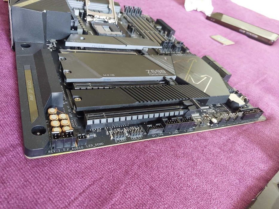 Gigabyte Z590 Aorus Pro AX Wi-Fi