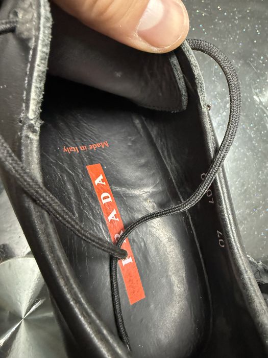 PRADA официални обувки