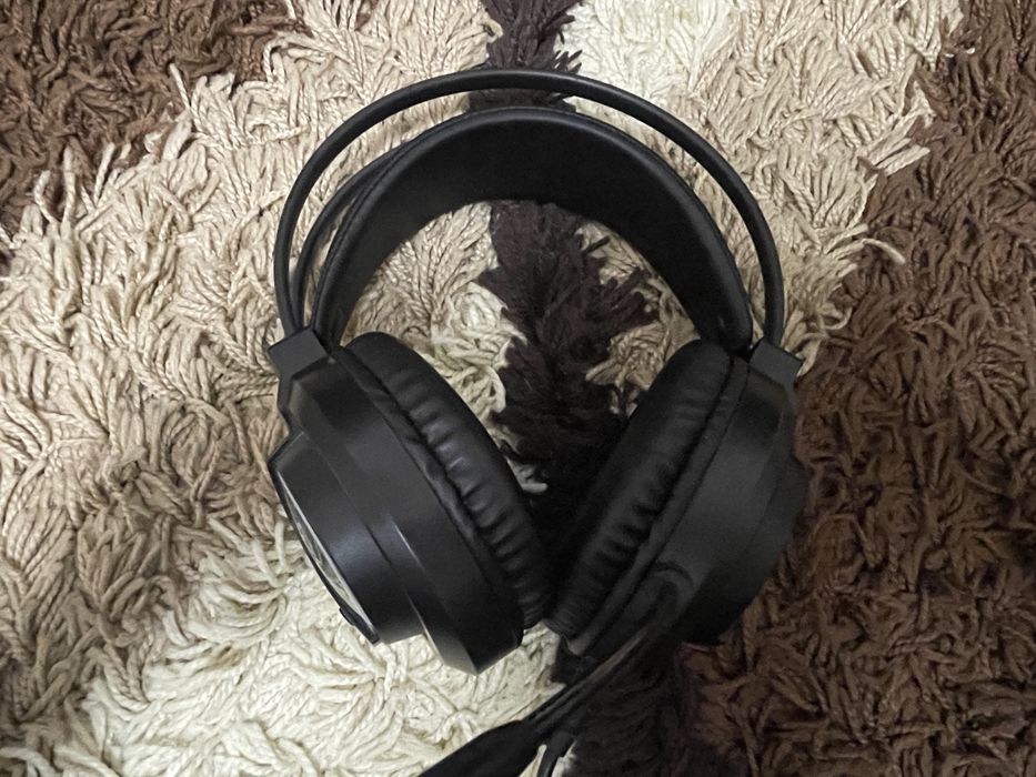 casti gaming white shark 3D sound