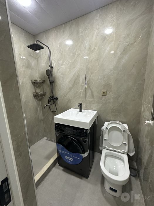 Srochno!Uchtepa Avenue yangi remont.50 m2. 4-etaj