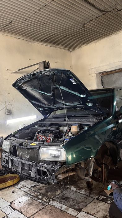 Продам фары фолксваген венто!