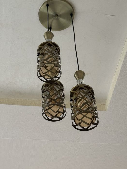 Srochno lyustra sotiladi