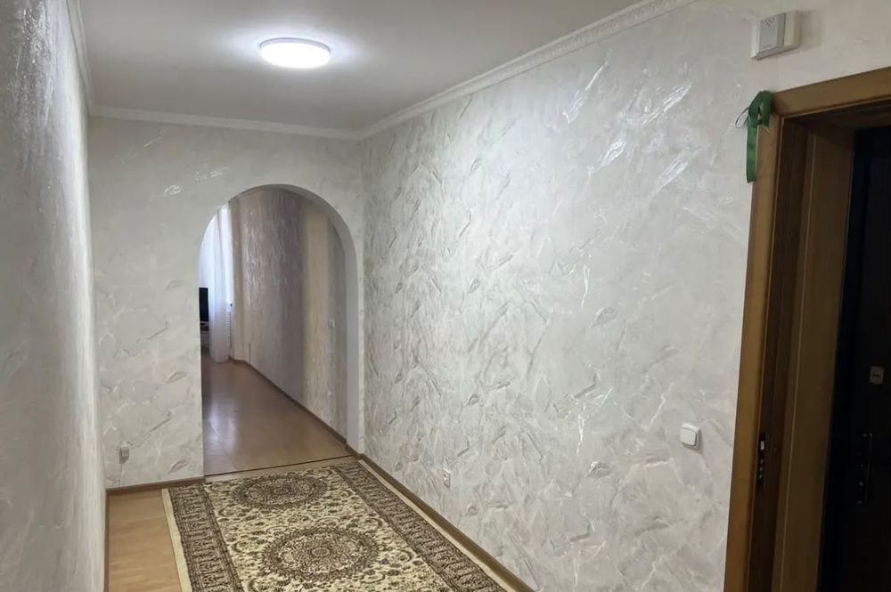 Сдается 3х комн 100 КВ м