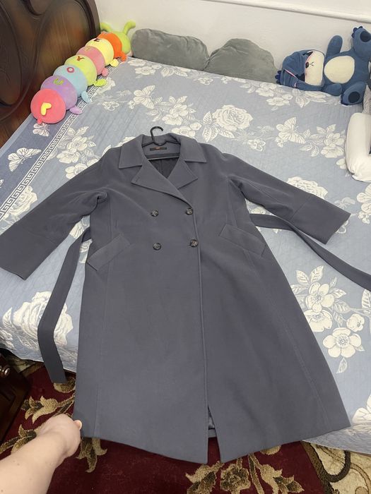 Продается пальто Женское