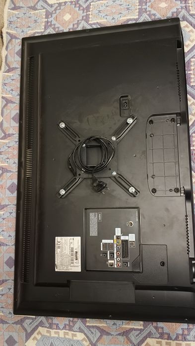 продам телевизор Samsung