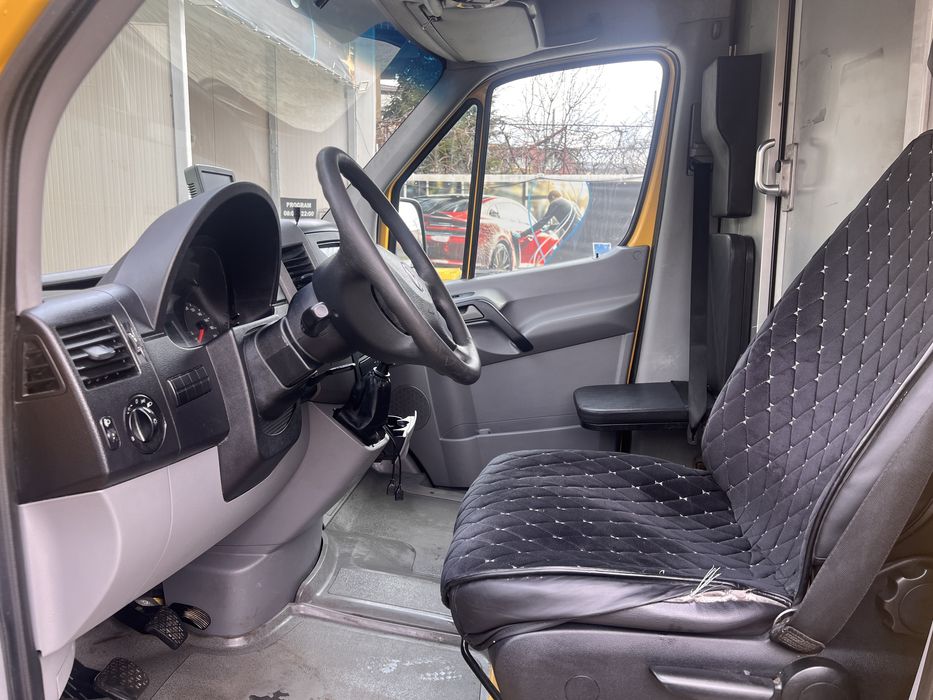 Volkswagen Crafter 2.0 diesel 2012