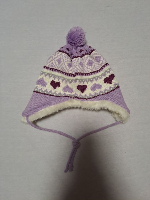 Бебешки зимни шапки