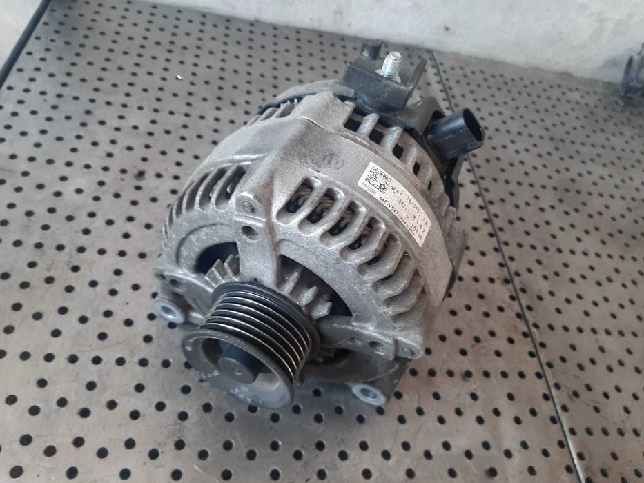 alternator  2.0 d b47d20a  bmw seria 1 f20 f21 7640131-04 104211-8182