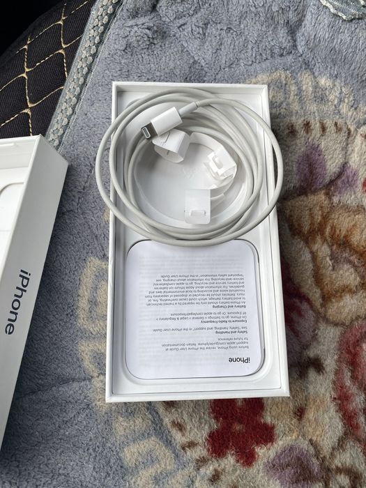 Iphon 13 в идеальном состоянии
