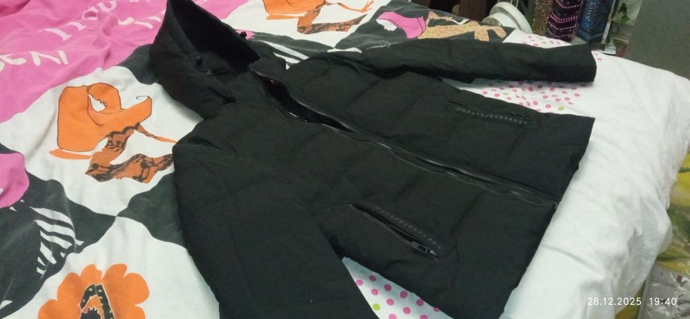 Мъжко зимно яке! С етикета.Чисто ново!