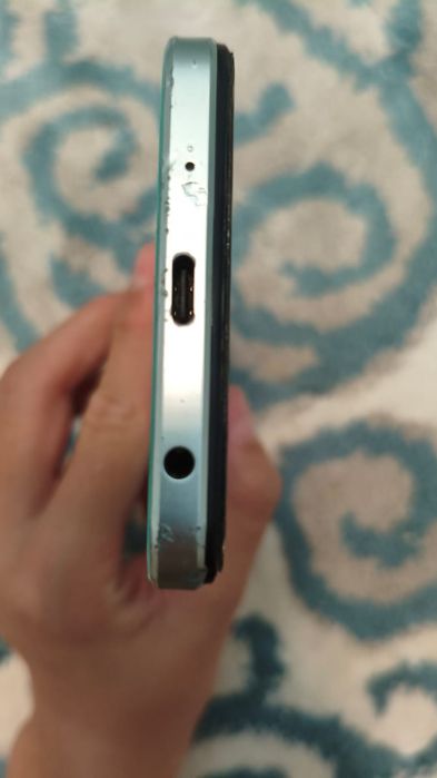 Vivo Y18 катпайды стекло ест