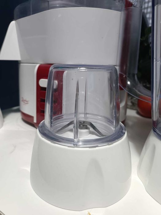 Сокоизстисквачка 4 в 1 ZEPHYR и pulse функция, блендер, 2 мелнички