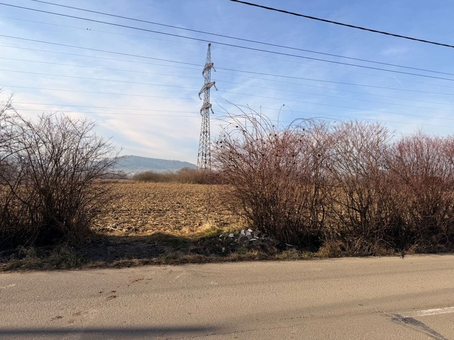 Teren de vânzare în Mănăstirea