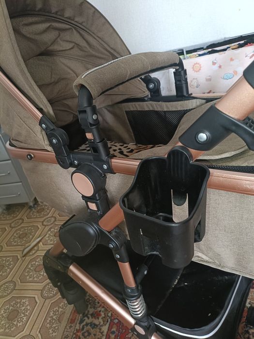 Продам коляску б/у