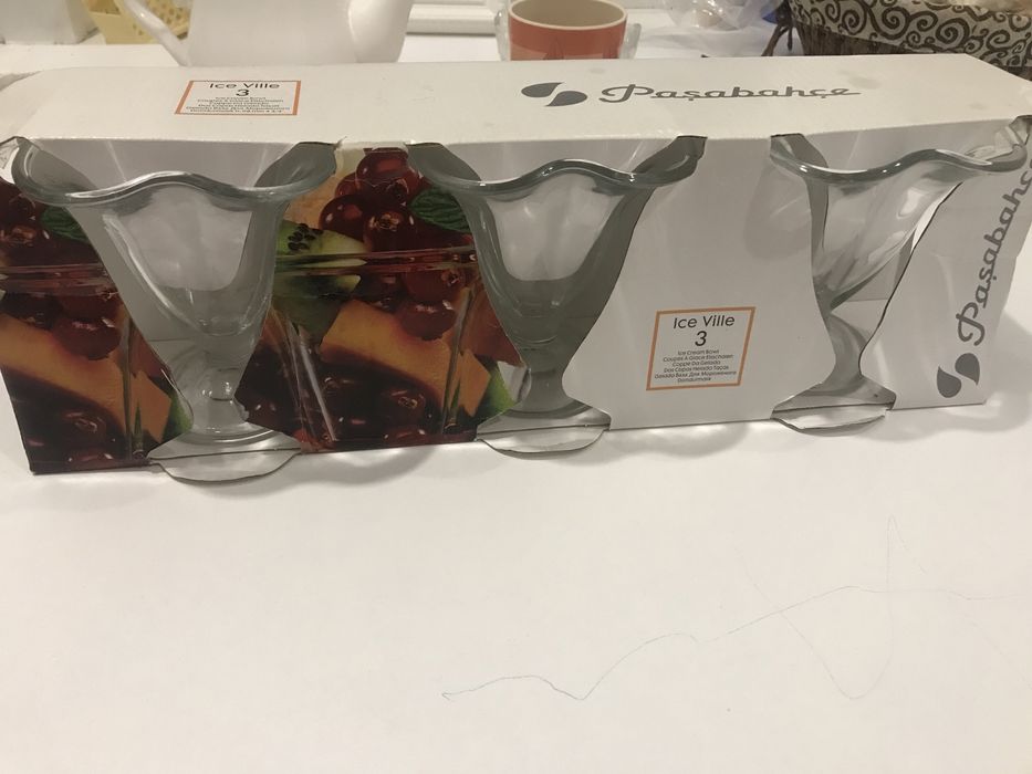 Продам тарелки чашки