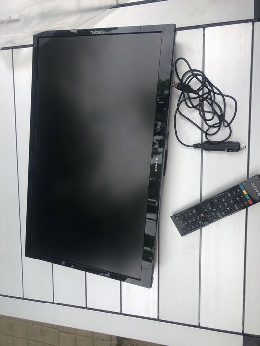 Телевизор 12v 22инча