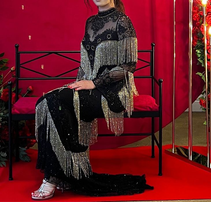 Rochie lunga tip bijuterie