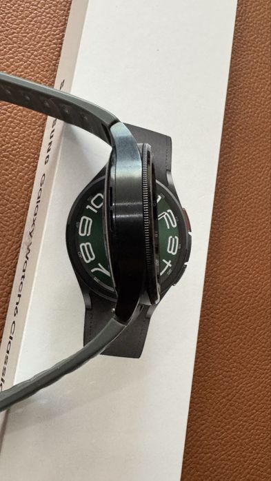 Смарт часовник Samsung watch 6 47 mm.