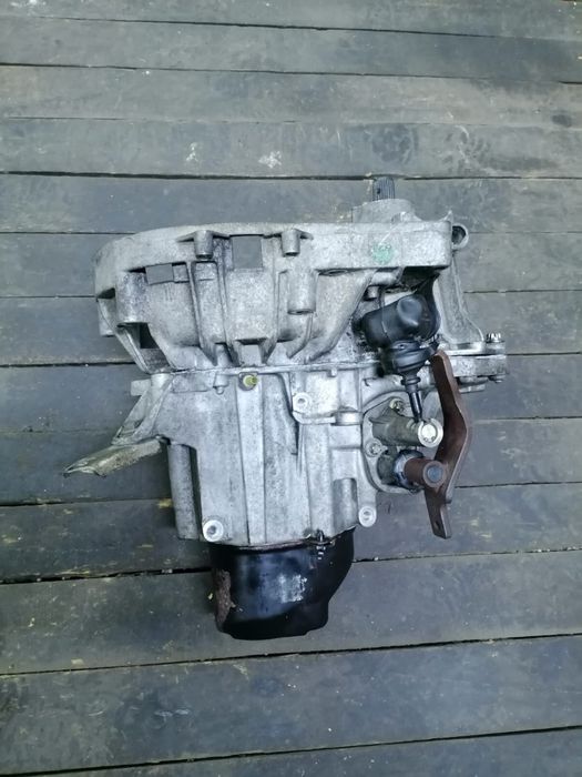 МКПП Renault Logan