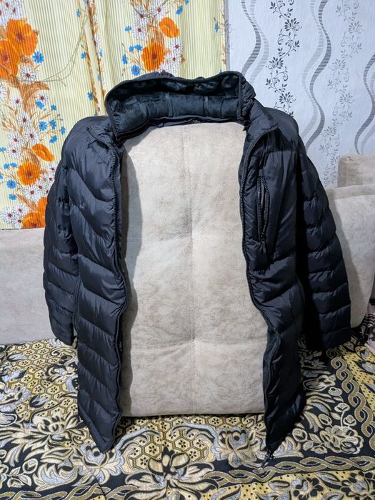 Продам новую куртку, ни разу не одевалась