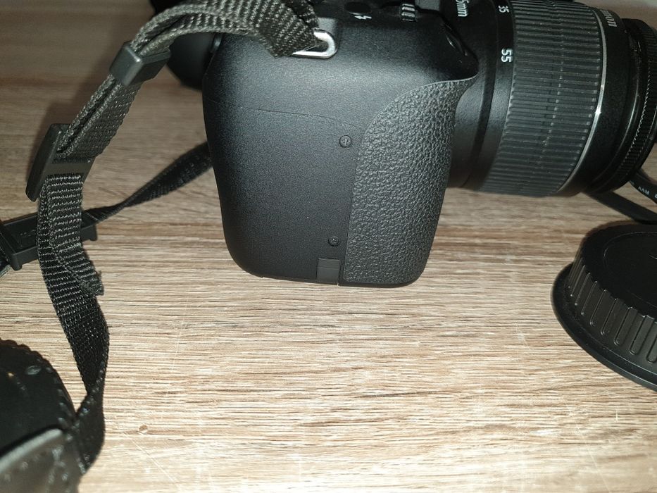 Aparat foto dslr canon eos 1200d ca nou