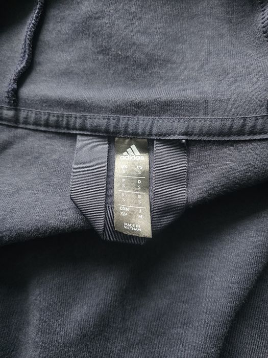 Яке адидас унисекс