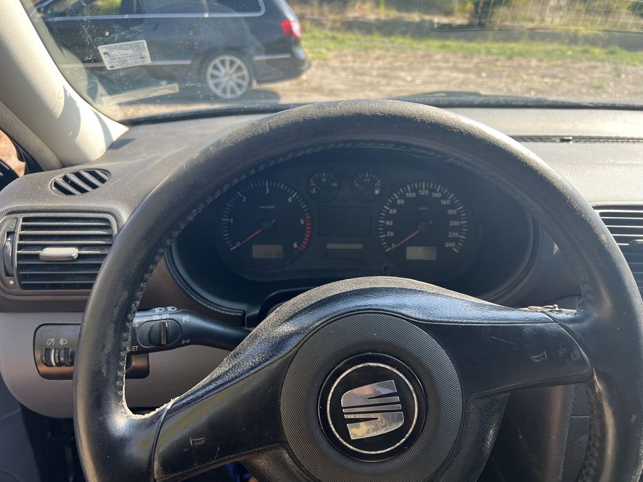 Сеат леон 1.9 110 с доработки и нов комплект демпфер sachs