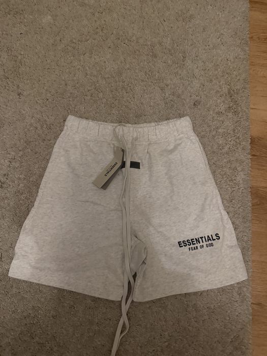 Pantaloni scurti essentials