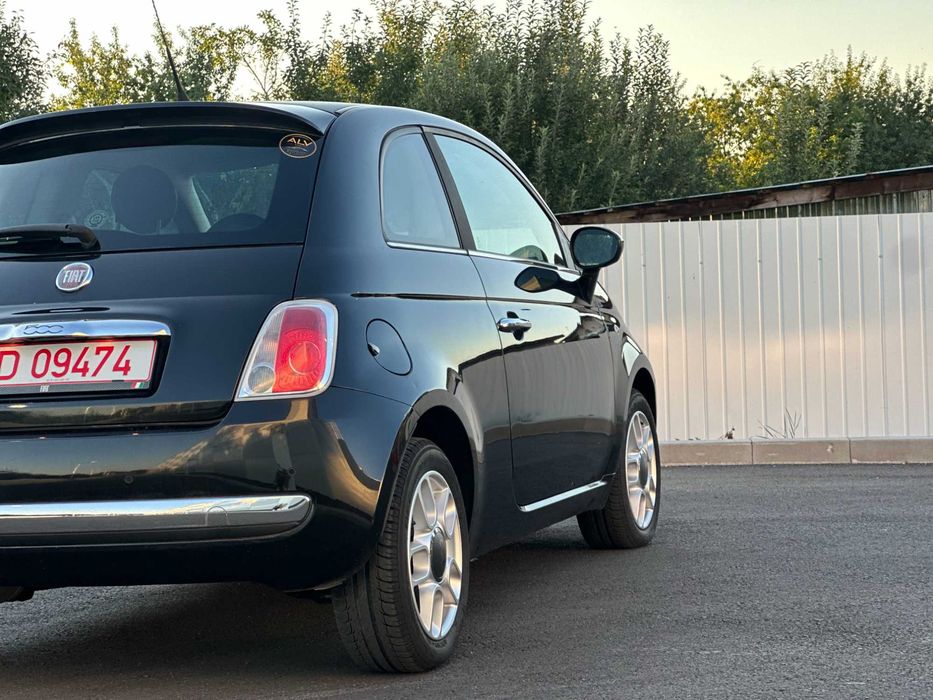 Fiat 500*km:152.125*clima*2 randuri de roti*1.3 benzina*69 cp!