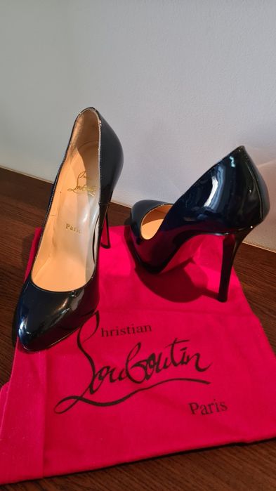 Pantofi Louboutin