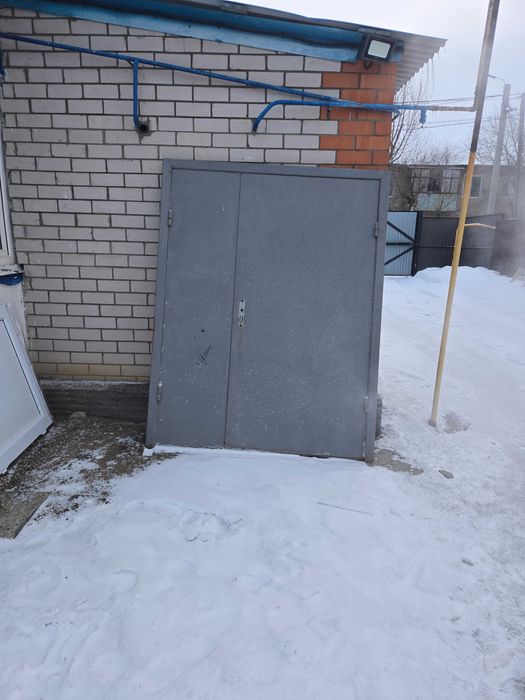 Продам дверь железный