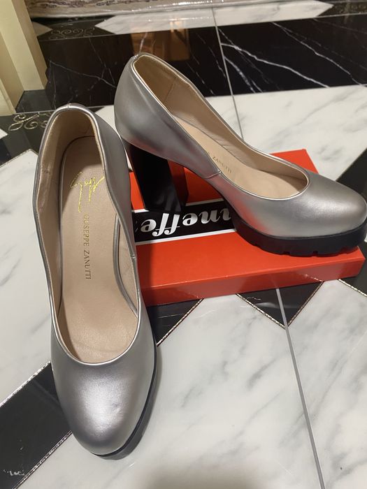 Аеллар туфлиси сотилади(янги)