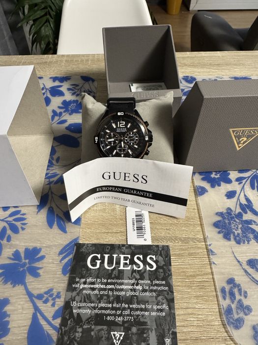 Ceas Guess analog