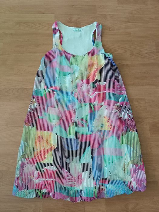 Нови дамски ежедневни рокли размер M и L