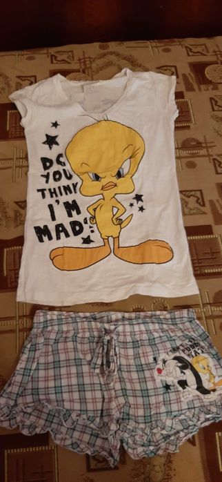 Lot haine fete de vara(40 buc) marime "S"