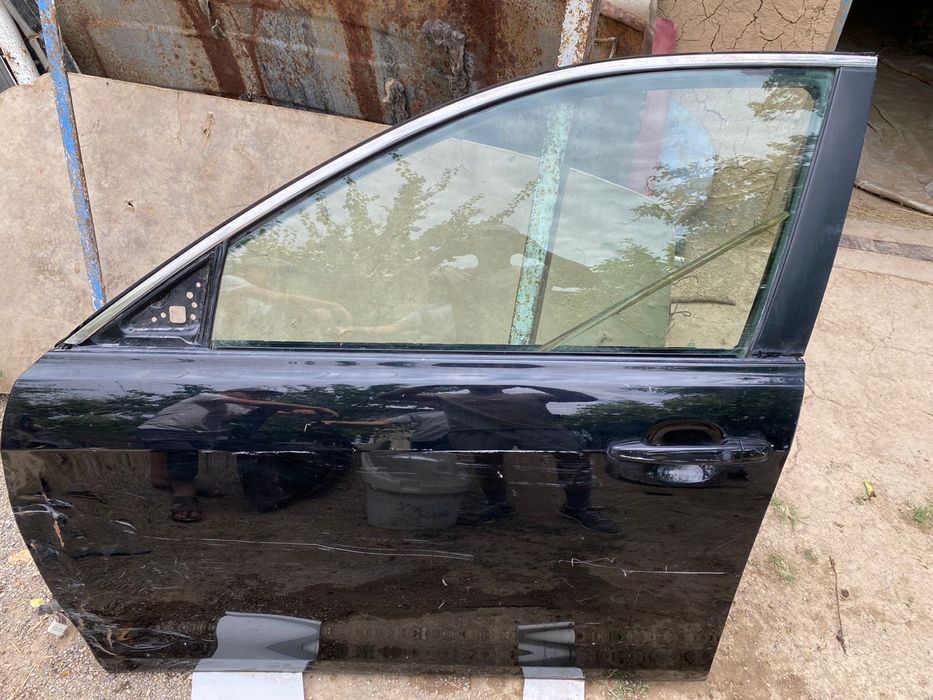 Двери на тайота 40 30 каролла