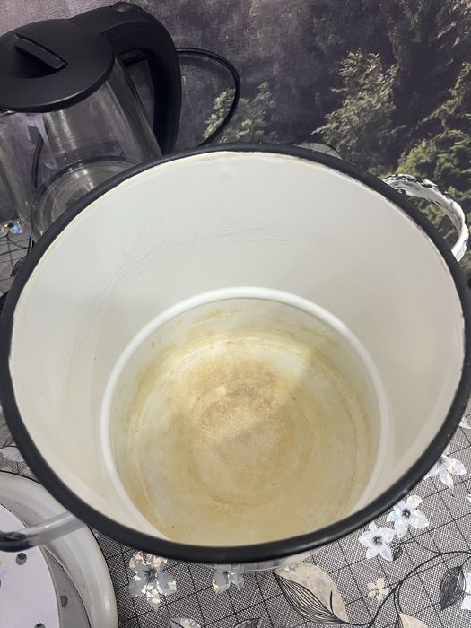 Продам эмалированную мантоварку б/у