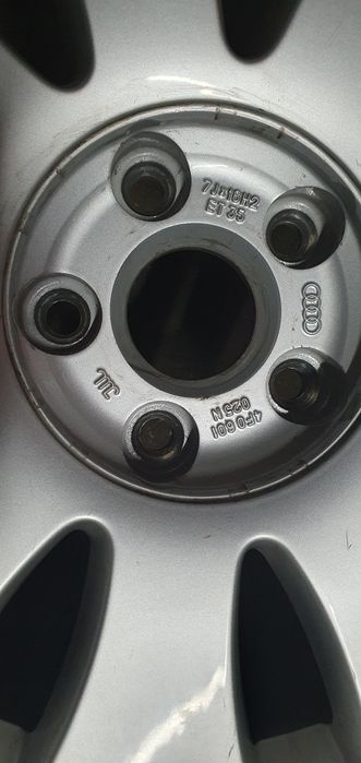 Jante originale Audi A6 si anvelope vara Dunlop 205/60/R16