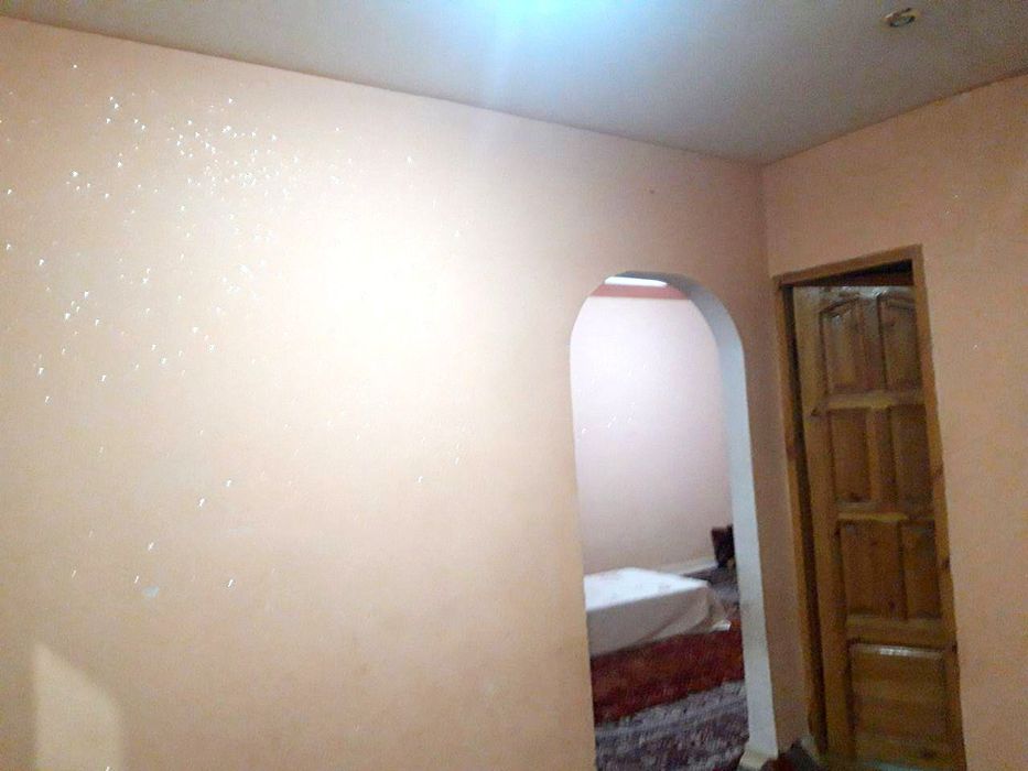 Срочно продаётся квартира 2/4/4 Олтин водий куча. (Венгерский)