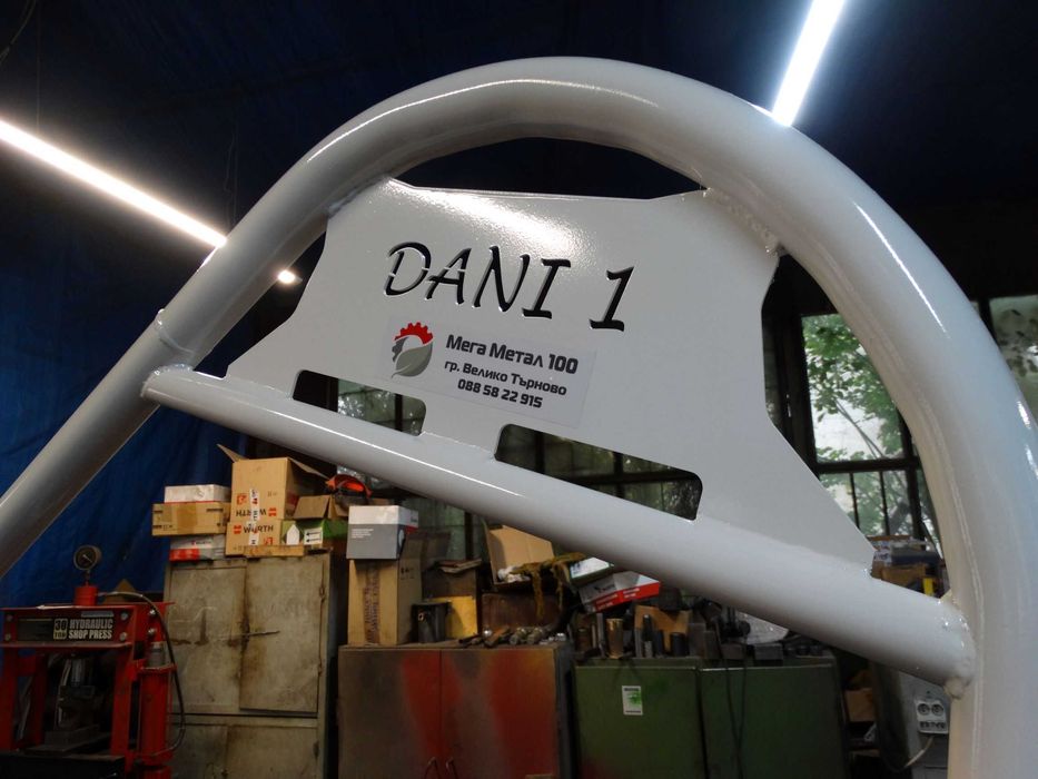 Редова фреза с оператор Дани 1 | Mega Metal 100