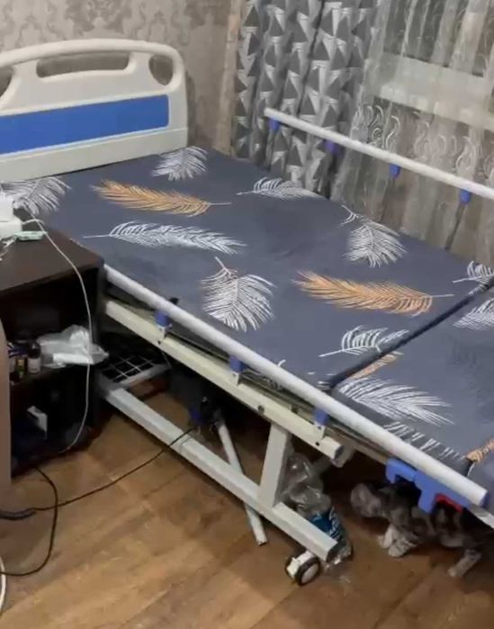 Кровать медицинская