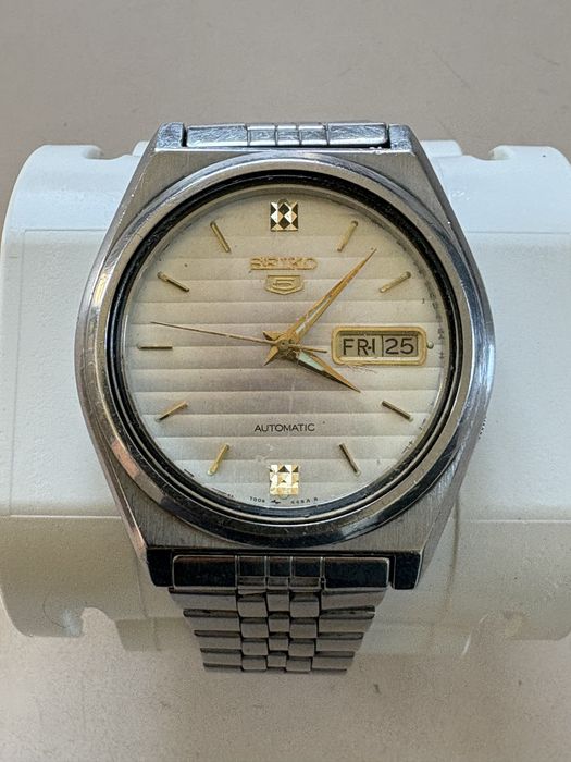 SEIKO 7009-876А.