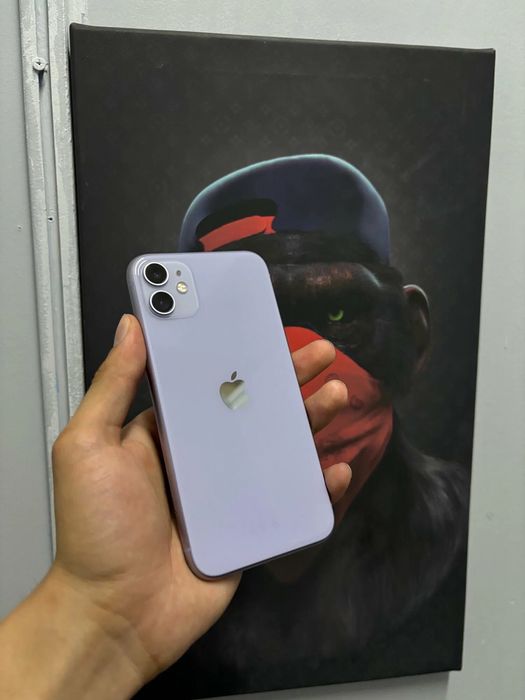 Продам iPhone 11